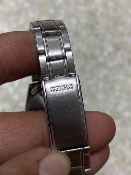 นาฬิกายี่ห้อ SEIKO  ไซโก  ควอทซ์ ของแท้มือสองสแตนเลส  สายยาว  17 เซนติเมตร  650฿  รูปที่ 6