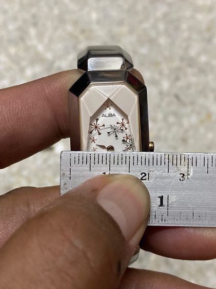 นาฬิกายี่ห้อ  ALBA  ควอทซ์ กำไล สแตนเลส แท้มือสอง สภาพสวย ข้อมือ 16 เซนติเมตร  850฿ รูปที่ 9