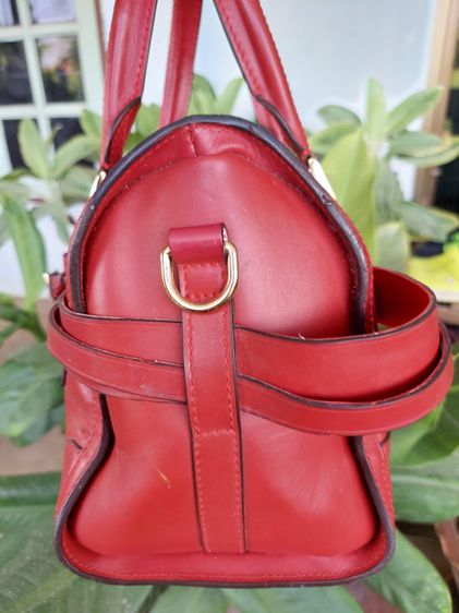 กระเป๋า Burberry หมอนแดง รูปที่ 2