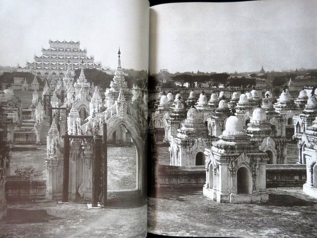 มัณฑะเลย์ เมืองหลวงซึ่งเป็นศูนย์กลางของจักรวาล Mandalay หนังสือปกแข็ง  รูปที่ 9