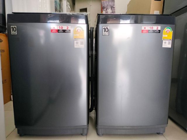 ฝาบน เครื่องซักผ้าถังเดียว toshiba ระบบอินเวอร์เตอร์ 10 กิโลเป็นสินค้าใหม่ยังไม่ผ่านการใช้งานประกันศูนย์ toshiba ราคา 4990 บาท