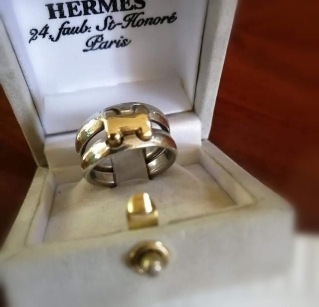 แหวน HERMES 18K SILVER​ RING แบรนด์​แท้ แอร์แมส  ทองแท้ -​ April vintage​