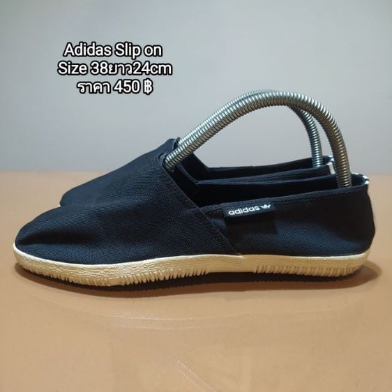 ดำ Adidas Slip on 
Size 38ยาว24cm
ราคา 450 ฿