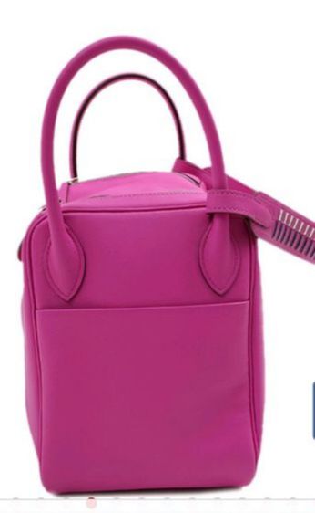 ส่งต่อ กระเป๋า Hermes Lindy 30 รูปที่ 3