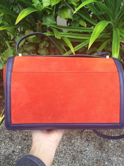 กระเป๋าสะพาย Loewe รุ่น barcelona หนังกลับสีส้ม  รูปที่ 4