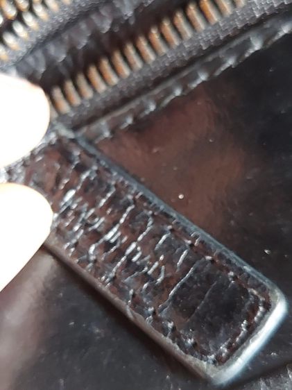 กระเป๋า yves saint laurent ทรง tote  รูปที่ 13