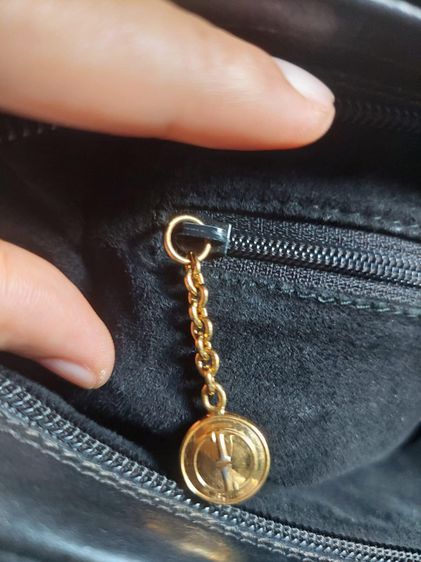 กระเป๋าสะพาย Gucci สีดำ วินเทจ รูปที่ 11