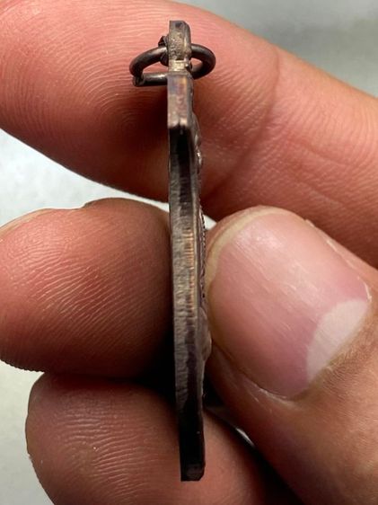 เหรียญนารายณ์ทรงครุฑ หลวงปู่หมุน พร้อมกล่อง รูปที่ 4