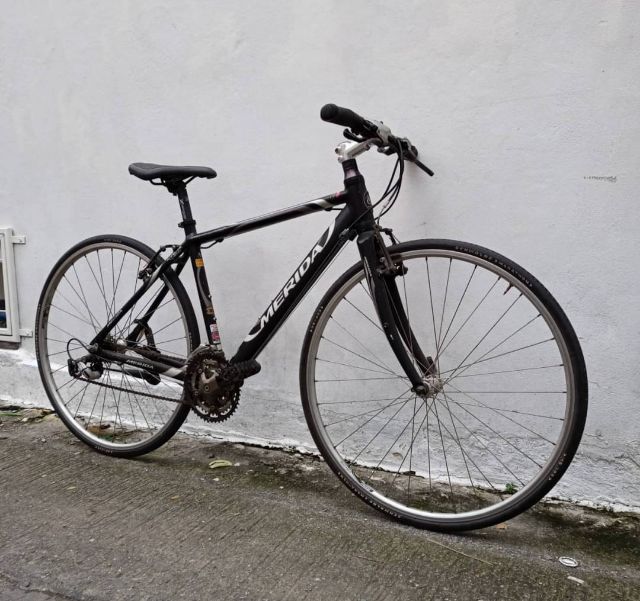 รถจักรยานทัวริ่ง ของ MERIDA

วงล้ออลูมิเนียม 700 C

เฟรมตัวถังอลูมิเนียม รูปที่ 3