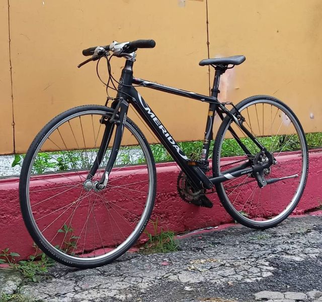 รถจักรยานทัวริ่ง ของ MERIDA

วงล้ออลูมิเนียม 700 C

เฟรมตัวถังอลูมิเนียม รูปที่ 4