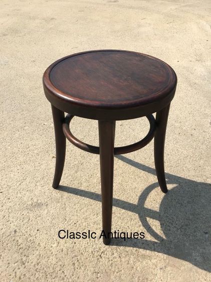 เก้าอี้เชคโก หัวโล้น รูปที่ 2