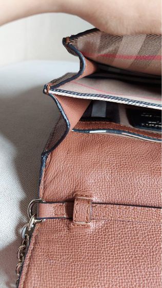 กระเป๋าสะพาย Burberry รูปที่ 15
