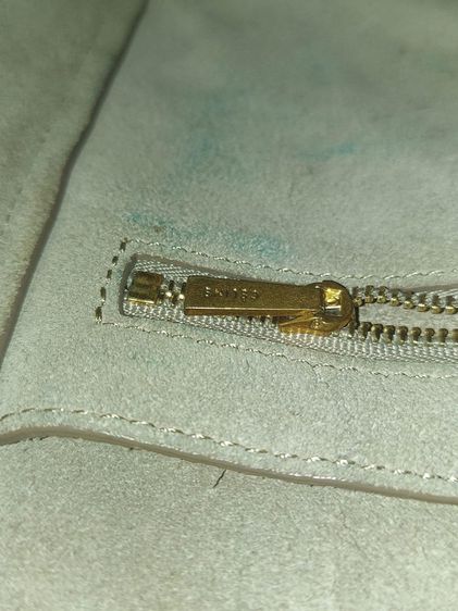 กระเป๋าสะพาย Celine ทรงถัง ของแท้ สีน้ำตาลครีม รูปที่ 7