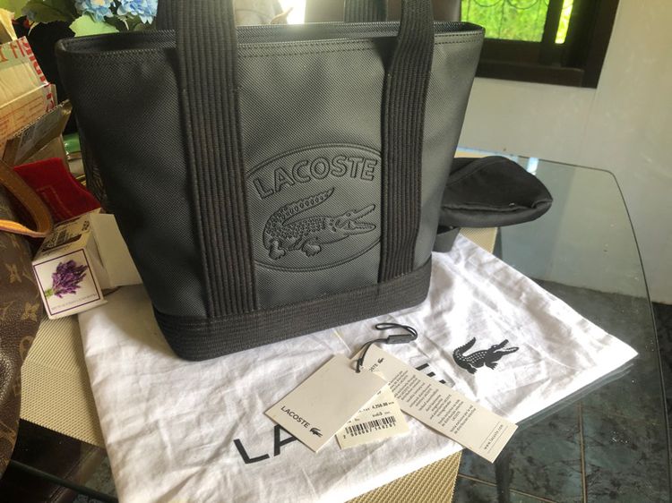 (ขายแล้ว) USED Lacoste tote shopping bag สีดำ รูปที่ 8