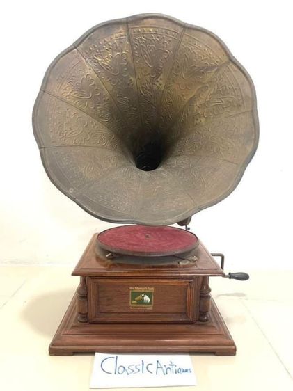 เครื่องเล่นแผ่นเสียง ปากแตรทองเหลือง รูปที่ 2