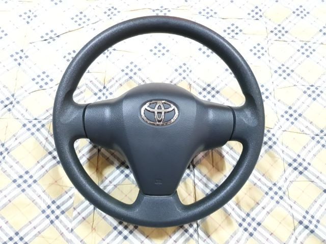 พวงมาลัย แท้ถอด Toyota Vios 08 ถึง 12 ไม่มี airbag
