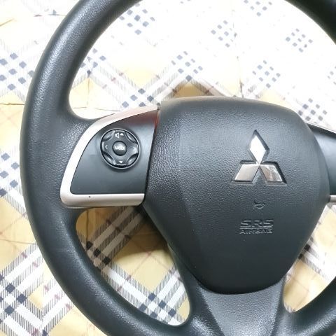 พวงมาลัยมี airbag พร้อมสวิทช์ควบคุมเครื่องเสียง แท้ถอด Mitsubishi Triton
Airbag  รูปที่ 2