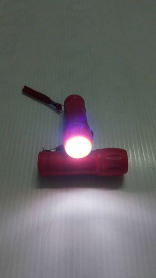 ไฟฉายหลอด LED (เล็ก) 2 สี รูปที่ 15