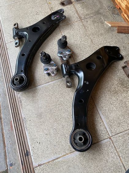 อะไหล่ Toyota Camry 20 G รูปที่ 2