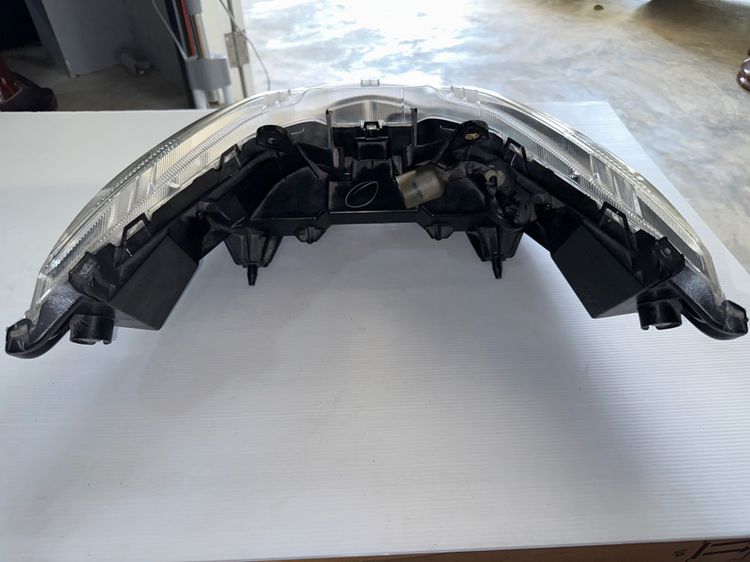 ไฟหน้าpcx150i แท้ รูปที่ 9