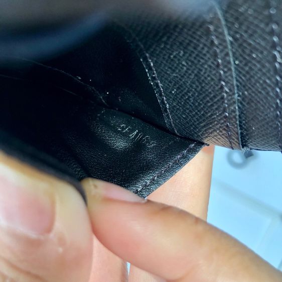 Louis  รูปที่ 4