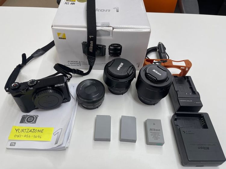 กล้องมิลเลอร์เลส ไม่กันน้ำ Nikon 1 J5 พร้อมเลนส์ สีดำมี Wifi ในตัว หน้าจอสัมผัส พับได้ 180 องศา สามารถถ่ายภาพตัวเองได้ (Selfie) 