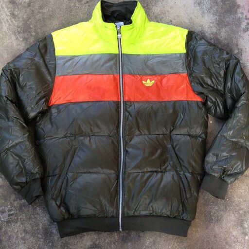 Adidas  รูปที่ 2