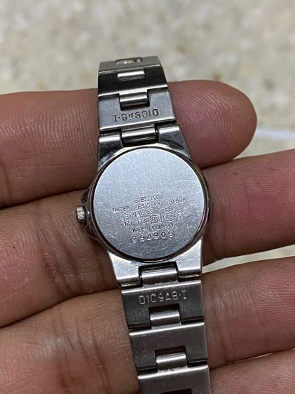 นาฬิกายี่ห้อ Seiko   ของแท้มือสอง สแตนเลสทั้งเรือน สายยาว 17 เซนติเมตร  750฿ รูปที่ 2