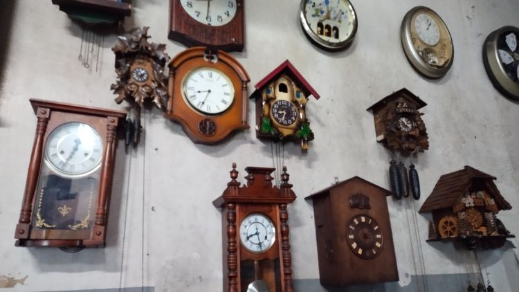 ซ่อมนาฬิกาแขวน ไขลาน , ใส่ถ่าน ทุกชนิด รูปที่ 2