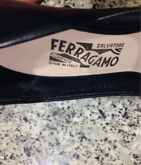 รองเท้า ferragamo แท้ รูปที่ 3