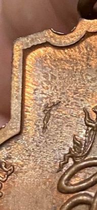 เหรียญสมเด็จพระนเรศวรมหาราช รุ่น “สู้”(ด้านหลัง สก)ตอกโค้ด “สู้” พ.ศ. 2548 เนื้อทองแดง รูปที่ 3