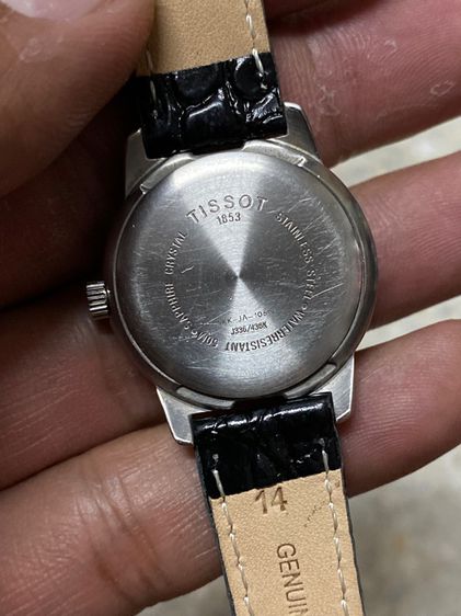 นาฬิกายี่ห้อ Tissot  ควอทซ์ สวิสเมด แท้มือสอง  สายเปลี่ยนใหม่ เลดี้  1200฿ รูปที่ 2