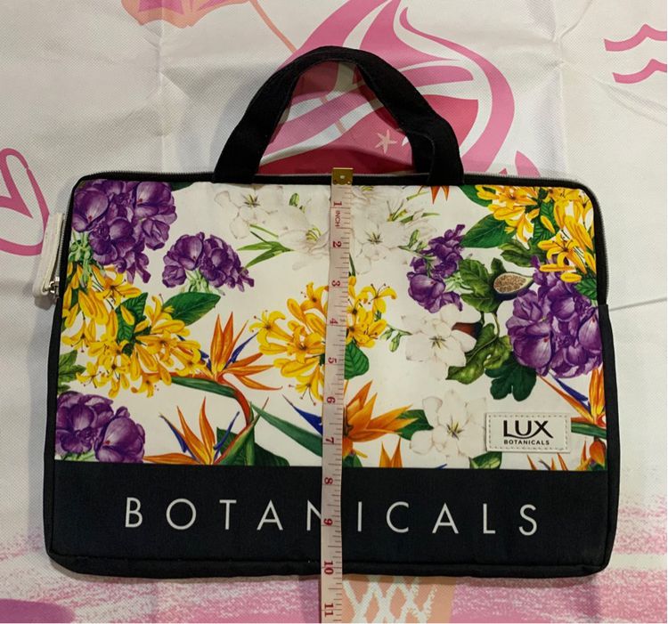 กระเป๋าใส่โน๊ตบุ๊ค Botanicals รูปที่ 3