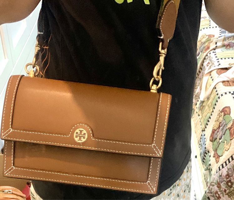 กระเป๋าสะพายแบรนด์ TORY BURCHของแท้ รูปที่ 14