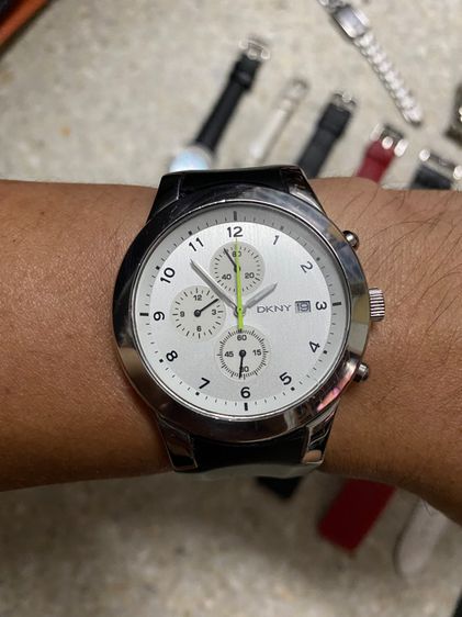 นาฬิกายี่ห้อ DKNY  ของแท้มือสอง โครโนกราฟ สายเดิม  1600฿ รูปที่ 9