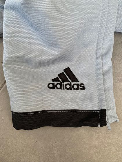 Adidas รูปที่ 11