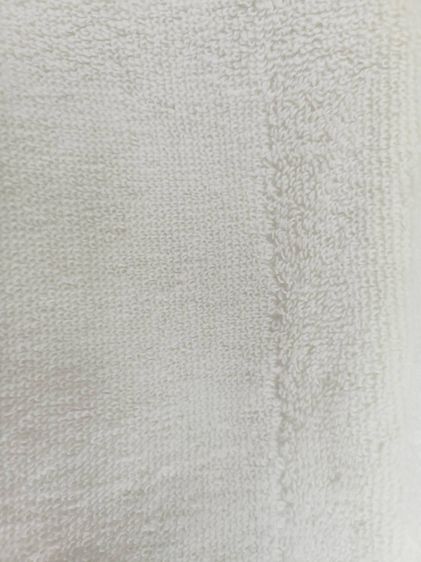 ขายขาดทุน ผ้าขนหนู ผ้าเช็ดตัว สีขาว ของใหม่ มีตำหนิ ขนาด 27x54 นิ้ว 14ปอนด์ รูปที่ 2