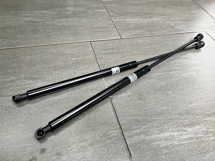 โช๊คฝาโปรงหน้า Toyota Prado รุ่น J120 และ J150 รูปที่ 4