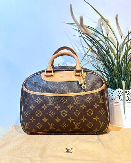 อื่นๆ อื่นๆ ไม่ระบุ น้ำตาล Louis Vuitton Monogram Trouville Handbag 