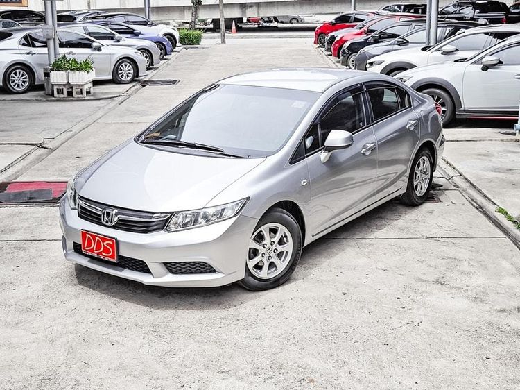 Honda Civic 2014 1.8 S i-VTEC Sedan เบนซิน ไม่ติดแก๊ส เกียร์อัตโนมัติ บรอนซ์เงิน รูปที่ 2