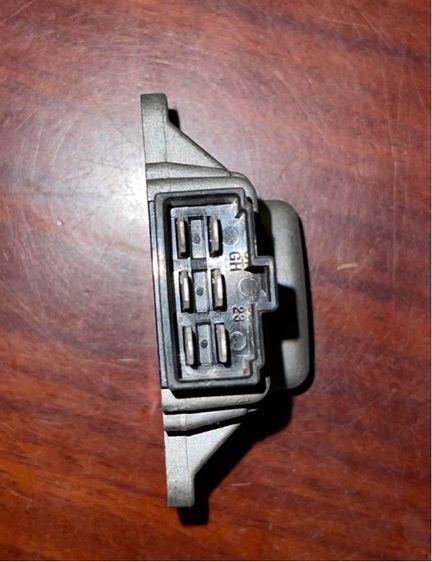 แผ่นชาร์จscoopy iปี2009 click i ปี2009-2011 เวฟ110i AUTOปี2009-2010 CZI Airblade เวฟ125i ไฟเลี้ยวบังลม แท้  รูปที่ 6