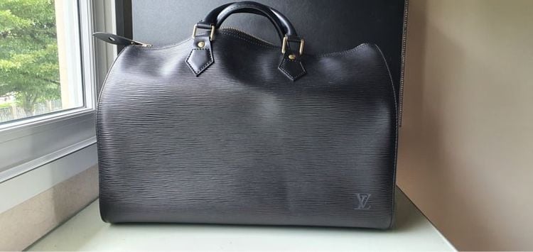 หนังแท้ ไม่ระบุ ดำ Louis Vuitton กระเป๋าเดินทาง