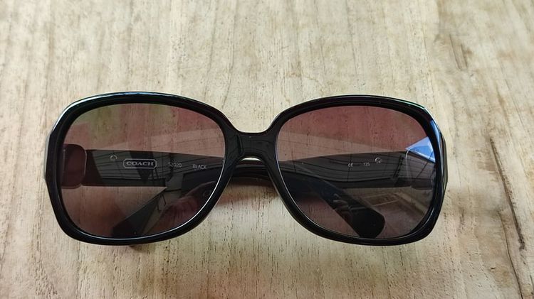 Coach S2020 001 Size 58-16-135 mm Black Sunglasses Frame With Original case กรอบแว่นกันแดดของแท้มือสอง เลนส์ติดค่าสายตาจากเจ้าของเดิม เอาไปเ รูปที่ 9