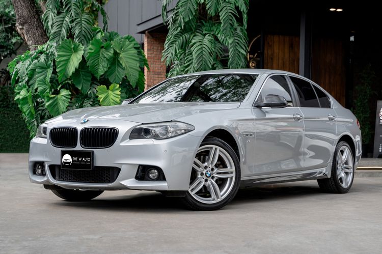 BMW Series 5 2014 520i Sedan เบนซิน ไม่ติดแก๊ส เกียร์อัตโนมัติ บรอนซ์เงิน