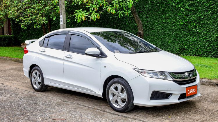 Honda City 2016 1.5 V Plus i-VTEC Sedan เบนซิน ไม่ติดแก๊ส เกียร์อัตโนมัติ ขาว