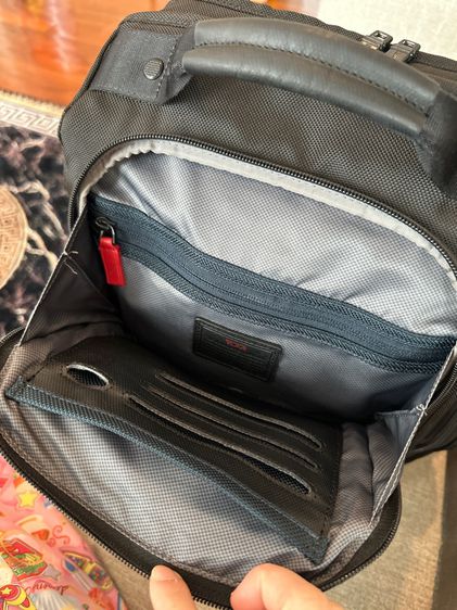 กระเป๋า compact laptop Tumi  รูปที่ 14