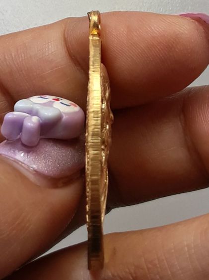 เหรียญหลวงพ่อทบ ปี 2518 กะไหล่ทอง รูปที่ 4