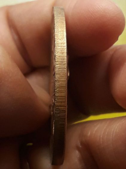 เหรียญจิ๊กโก๋หลวงปู่โต๊ะ วัดประดู่ฉิมพลี กะไหล่ทอง รูปที่ 4