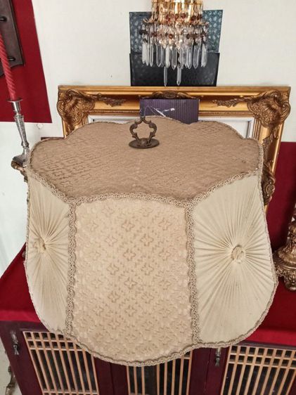 ฝรั่งเศส โคมไฟตั้งพื้นหลุยส์ทองเหลืองแท้ทั้งตัวโป๊ะข้อผ้าถักสุดงามเก่าโบราณสภาพเยี่ยมใช้งานได้เลย รูปที่ 12