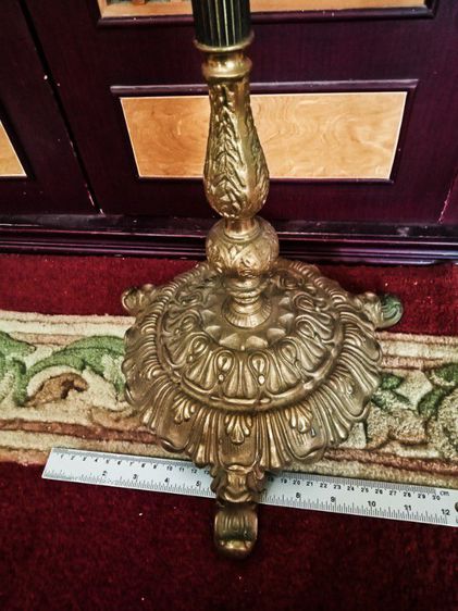 ฝรั่งเศส โคมไฟตั้งพื้นหลุยส์ทองเหลืองแท้ทั้งตัวโป๊ะข้อผ้าถักสุดงามเก่าโบราณสภาพเยี่ยมใช้งานได้เลย รูปที่ 15